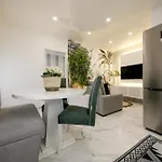 A Casinha Avo Mariana 53 דירה נאזרה